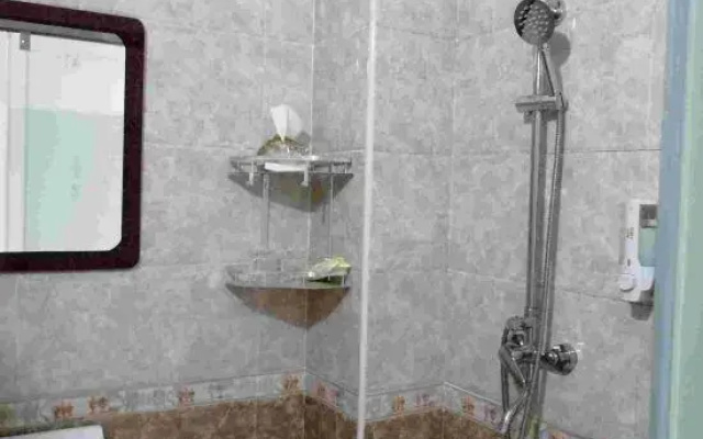 Maoming Qingfeng Apartment