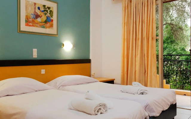 Wilde Rose Hotel