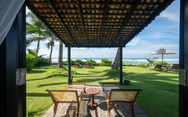 Poya Villa Ahangama by Sunsessions