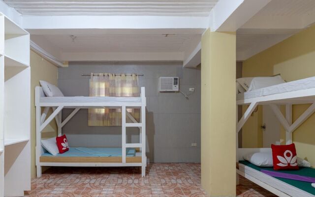 ZEN Rooms LH Bri Lodge Siargao