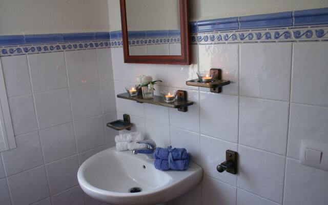Casa Rural Los Algarrobales