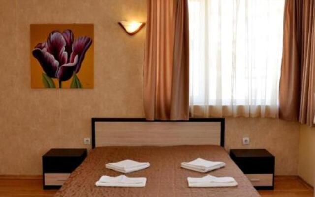 Hotel Devora
