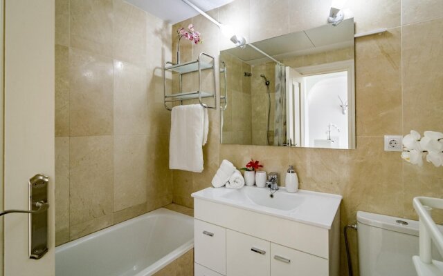 LT - Cozy 2 bedroom apartment in La Quinta