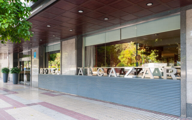 Alcazar Hotel