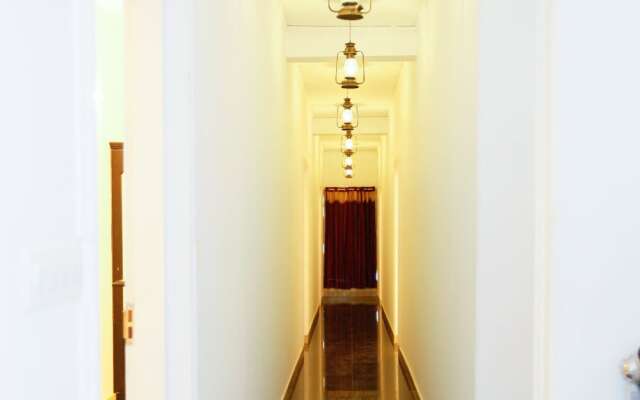 OYO 4867 Royal Homes