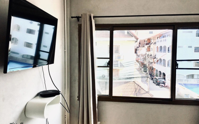 New Apartment Nearby Beach