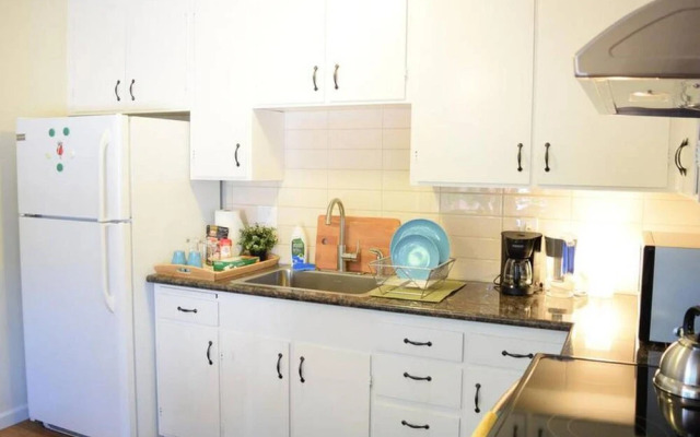 Modern 2BR Apartment - Close to Silicon Valley