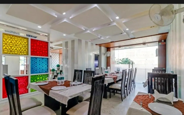 OYO 22508 Hotel Sparrow Inn