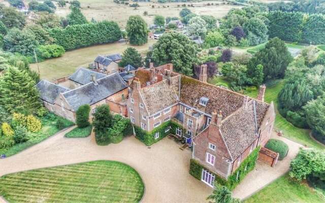 Hockwold Hall