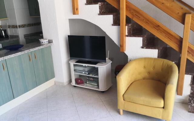 Skol 408A by Completely Marbella