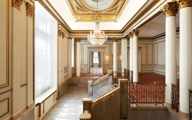 Fairmont Hotel Vancouver