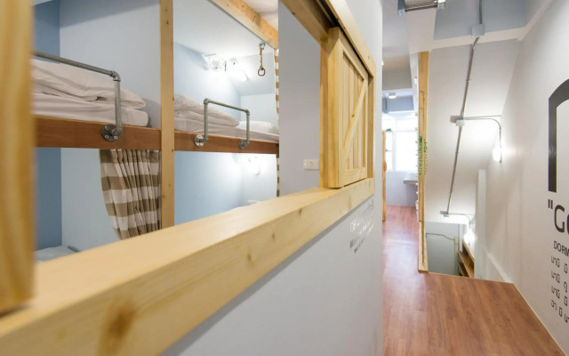 Barn and Bed Hostel