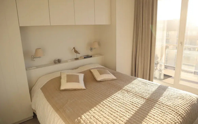 Apartment in Nieuwpoort With sea View