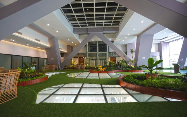 Olympia City Hotel by Dara