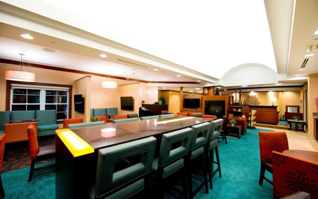Residence Inn by Marriott Mississauga - Airport Corporate Centre West