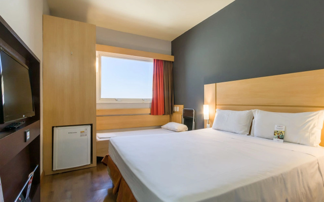 Ibis Barretos