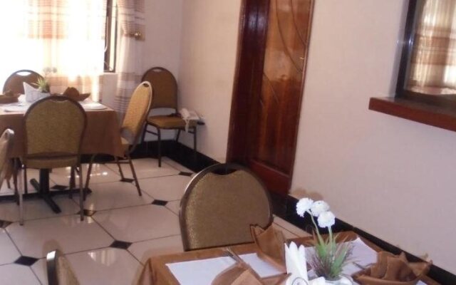 Royal Residence Hotel