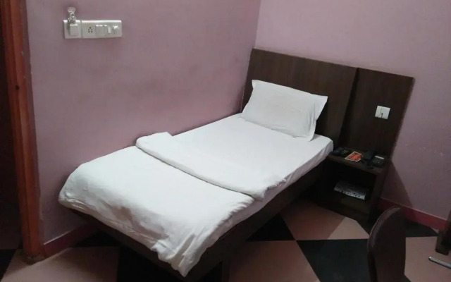 Hotel Nash Inn by OYO Rooms
