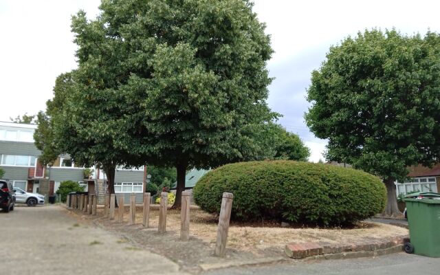 Charming 2-bed Apartment in London