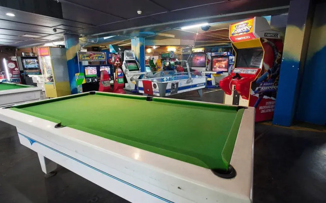 Islander Backpackers Resort