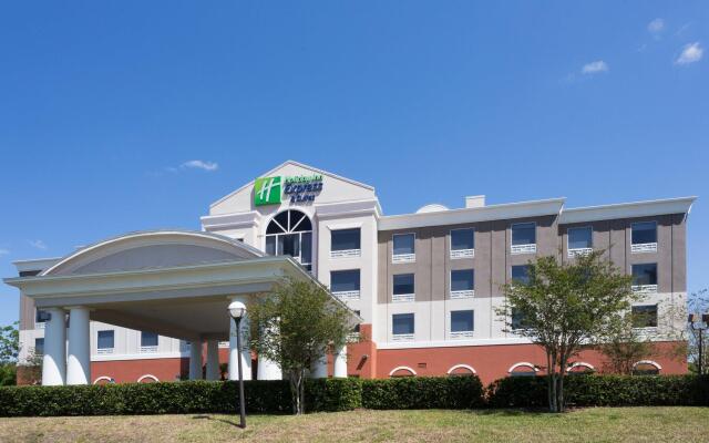 Holiday Inn Express Hotel & Suites Tampa-Fairgrounds-Casino by IHG