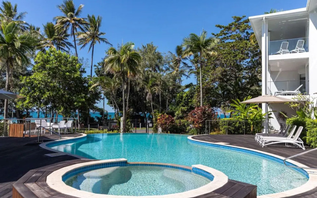 Latitude 16 Beaches