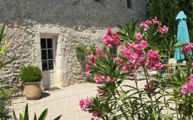 Maison de Charme dans Domaine 17ème