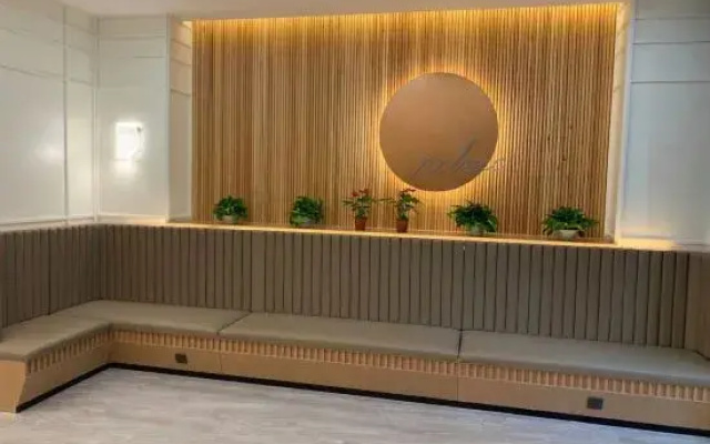 Senzidang Hotel (Hangzhou Wulinmen Metro Station Hushu South Road Branch)