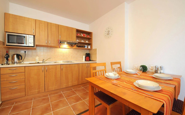 Fatrapark 2 Apartments