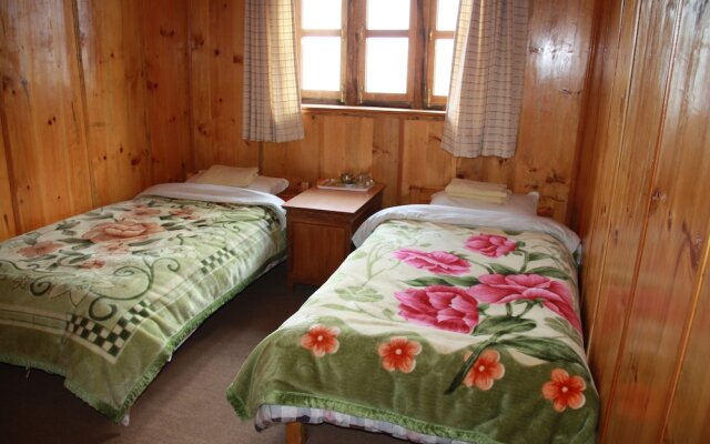 Himalaya Lodge