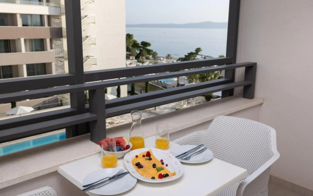 Romana Beach Resort