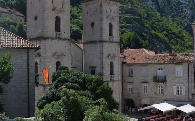 Montenegro Backpackers Home Kotor