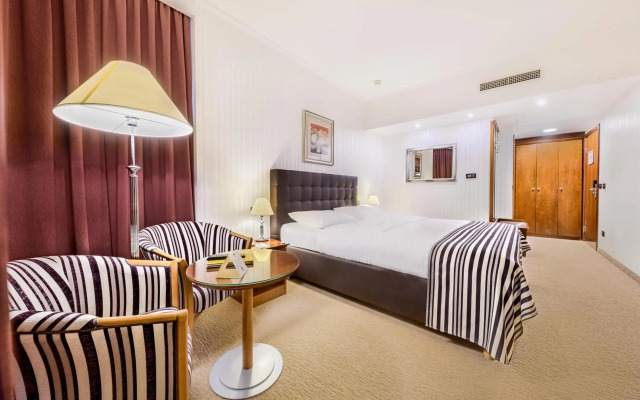 Relais & Châteaux Hotel Bülow Palais