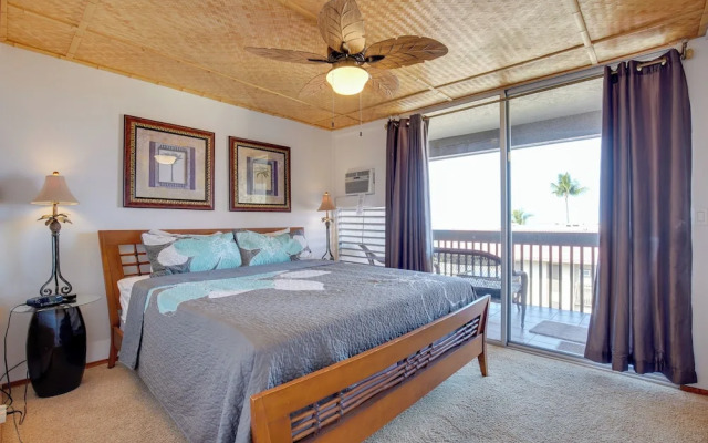 Kailua-kona Condo: Steps to Beach & Downtown!