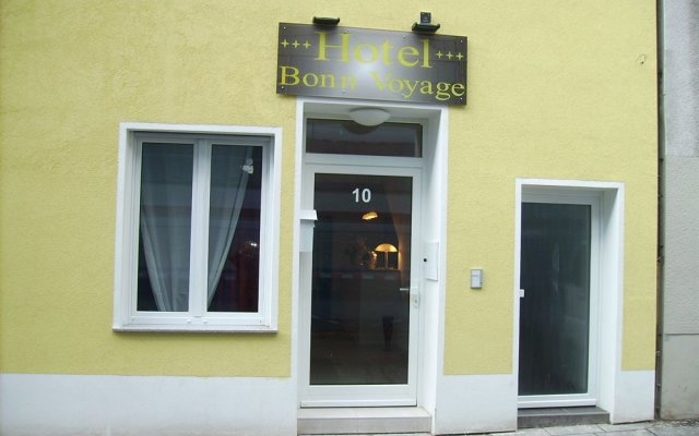 Hotel Bonn Voyage