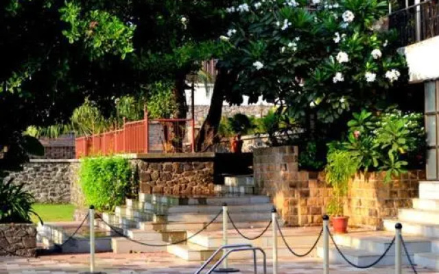 La Shimmer Resort
