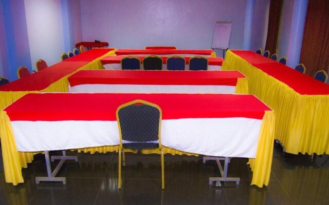 Royal City Dubai Complex Kisumu