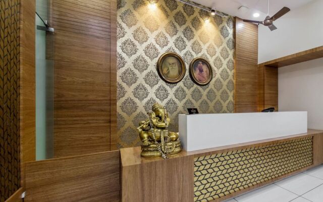 OYO Flagship 17200 Hotel Neelkamal Chembur