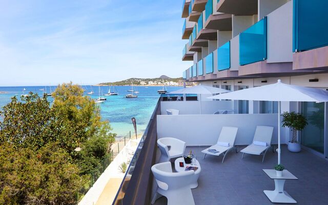 Отель AxelBeach Ibiza Spa & Beach Club - Adults Only Hotel
