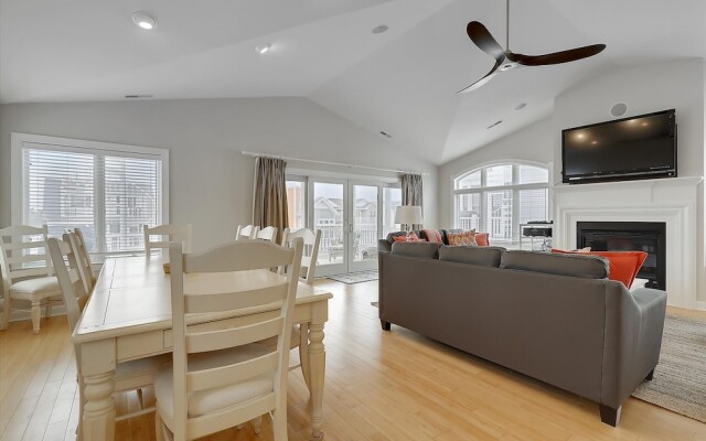 220 Oceanview Parkway by Long & Foster