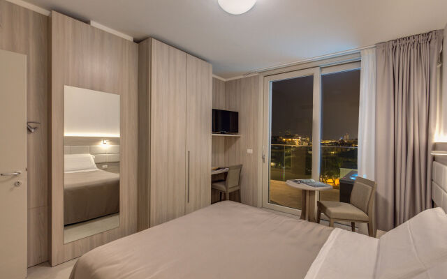 Sunrise Palace