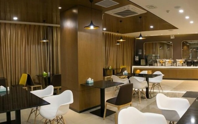 Jinjiang Inn Jingshi Road Quancheng Park