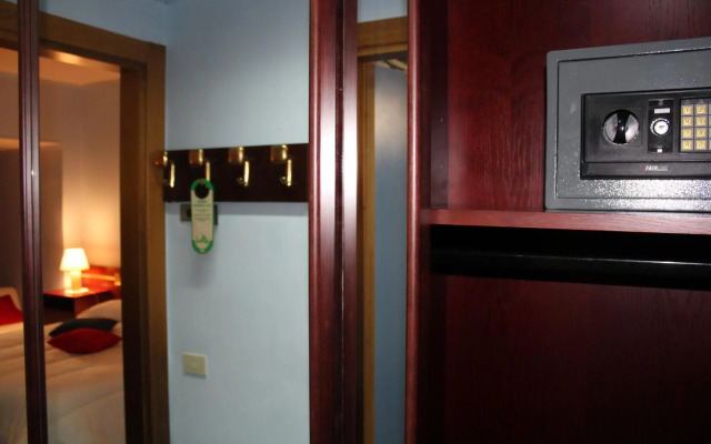 Hotel Puntaquattroventi