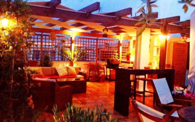 Classical apartment near Acropolis with roof garden