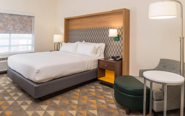 Holiday Inn Joplin by IHG