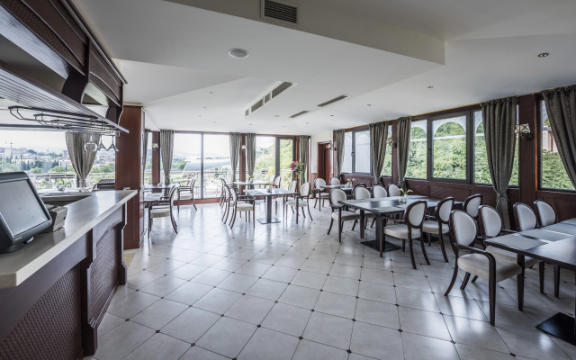 Отель Копала Рике