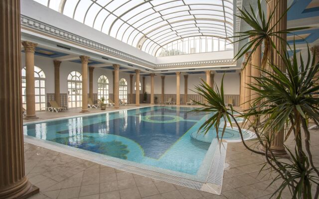 Golden Carthage Hotel & Residence