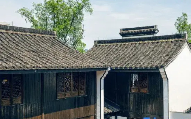 Floral Lux Hotel· Shaoxing Ancient Town Impression Hotel