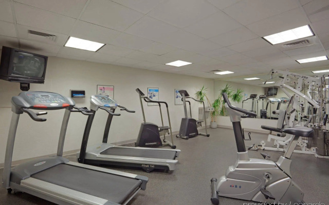 Holiday Inn Express Hotel & Suites Providence-Woonsocket by IHG