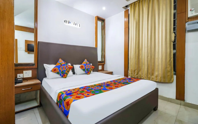 FabHotel Nand